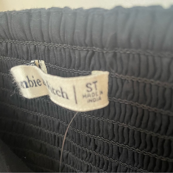 Abercrombie & Fitch Puff Sleeve Mini Dress - Small Tall - Picture 8 of 9